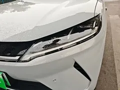 2025 BYD Yuan UP Smart Driving 401km Vitality, белый — фото 24