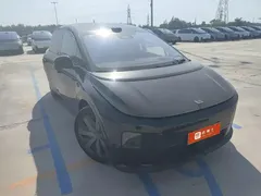 2025 Li Auto i8 Standard, чёрный — фото 5