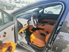 2025 Li Auto i8 Standard, чёрный — фото 7