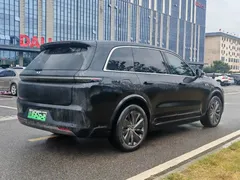 2025 Li Auto L8 Smart Refresh, чёрный — фото 8
