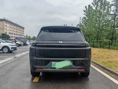 2025 Li Auto L8 Smart Refresh, чёрный — фото 9