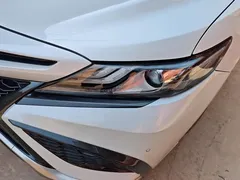 2021 Toyota Camry 2.0S Fashion, белый — фото 5