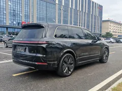 2025 Li Auto L9 Smart Refresh, чёрный — фото 9