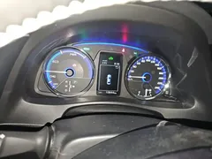 2020 Toyota Corolla Hybrid E+ 1.8L Hybrid E-CVT Comfort, белый — фото 7