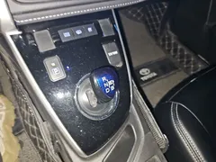 2020 Toyota Corolla Hybrid E+ 1.8L Hybrid E-CVT Comfort, белый — фото 10