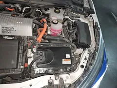 2020 Toyota Corolla Hybrid E+ 1.8L Hybrid E-CVT Comfort, белый — фото 22