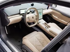 2024 Nio ET7 75kWh Executive Signature — фото 11