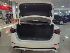2021 Nissan Sylphy 1.6L XL CVT, белый — фото 19