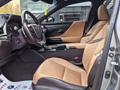 2021 Lexus ES 300h Excellence — фото 4