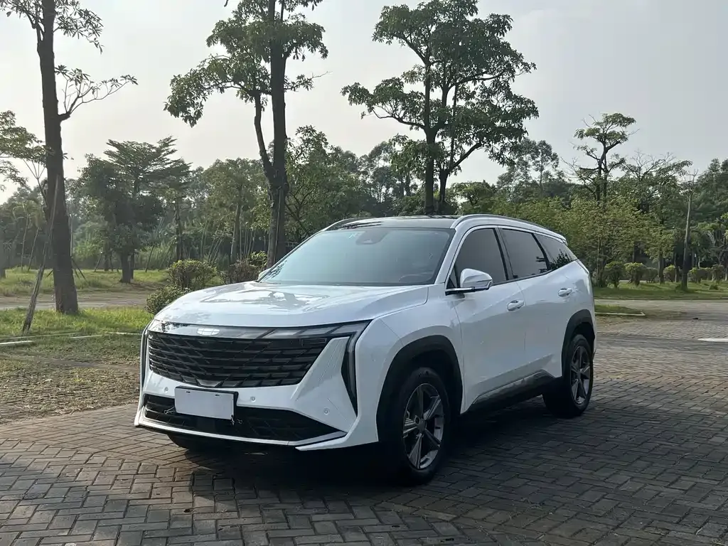 2023 Geely Atlas L 1.5TD DCT Luxury