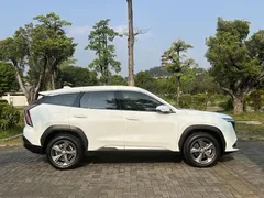 2023 Geely Atlas L 1.5TD DCT Luxury, белый — фото 10