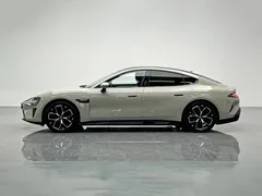 2024 Xiaomi SU7 RWD Long Range Smart Driving, белый — фото 3