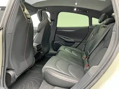 2024 Xiaomi SU7 RWD Long Range Smart Driving, белый — фото 18
