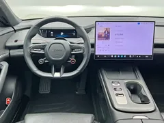 2024 Xiaomi SU7 RWD Long Range Smart Driving, белый — фото 23
