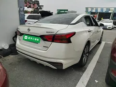 2021 Nissan Teana 2.0L XL Upper AD1, белый — фото 7