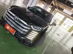 2022 Toyota Highlander 380T 4WD Luxury 7-seat, чёрный — фото 5