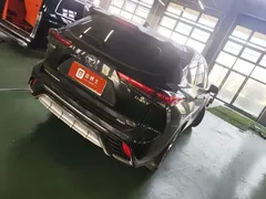 2022 Toyota Highlander 380T 4WD Luxury 7-seat, чёрный — фото 7