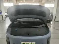 2025 Li Auto i8 Standard, синий — фото 4