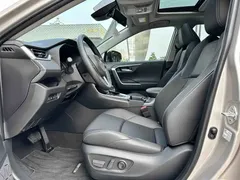2022 Toyota Wildlander 2.0L CVT 2WD Luxury Plus — фото 5