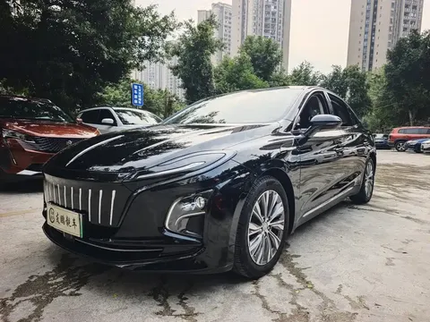 2023 Hongqi E-QM5 EV 620km PLUS