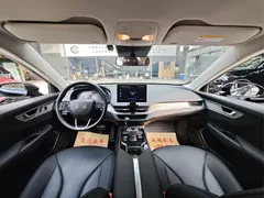 2023 Hongqi E-QM5 EV 620km PLUS, чёрный — фото 17