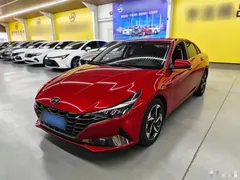 2021 Hyundai Elantra 1.5L CVT LUX Premium — фото 1