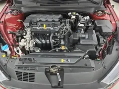 2021 Hyundai Elantra 1.5L CVT LUX Premium — фото 20