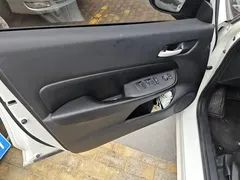 2021 Honda Fit 1.5L CVT, белый — фото 7