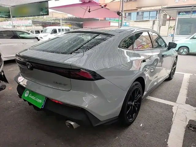 2022 Changan UNI-V 1.5T Premium