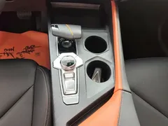2022 Changan UNI-V 1.5T Premium — фото 14
