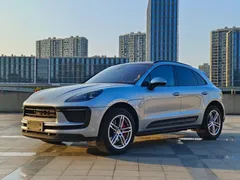 2023 Porsche Macan 2.0T — фото 3
