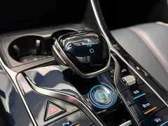 2021 BYD Qin PLUS EV 500KM Luxury, белый — фото 16