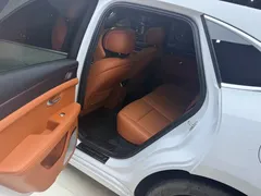 2025 Aito M5 EREV Ultra 4WD, белый — фото 4
