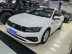 2021 Volkswagen Lamando 230TSI DSG Fashion, белый — фото 1