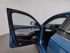 2021 Geely Preface 2.0T Flagship, синий — фото 8