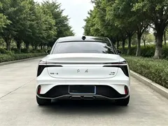 2024 Hongqi H6 2.0T, белый — фото 8