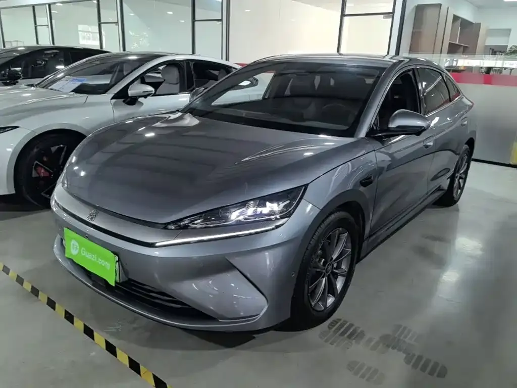 2025 BYD Qin L EV 470km Leading