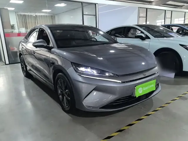 2025 BYD Qin L EV 470km Leading