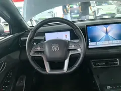 2025 BYD Qin L EV 470km Leading — фото 11