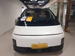 2025 Li Auto MEGA Home, белый — фото 3