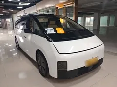 2025 Li Auto MEGA Home, белый — фото 4