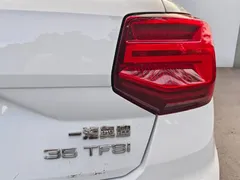 2022 Audi Q2L 35 TFSI Fashion Sport, белый — фото 17