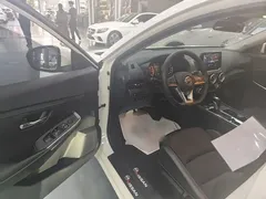 2021 Nissan Sylphy 1.6L XL CVT, белый — фото 16