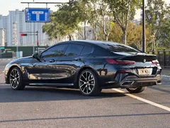 2021 BMW 8 Series 840i xDrive Gran Coupe M Sport Package, чёрный — фото 4