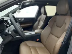 2022 Volvo XC60 4WD Zhiyi Luxury, белый — фото 16