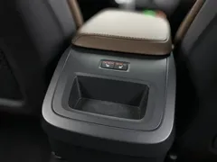 2022 Volvo XC60 4WD Zhiyi Luxury, белый — фото 24