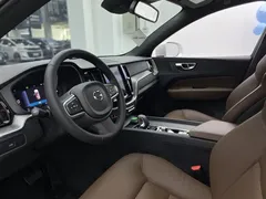 2022 Volvo XC60 4WD Zhiyi Luxury, белый — фото 25
