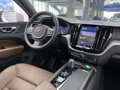 2022 Volvo XC60 4WD Zhiyi Luxury, белый — фото 30