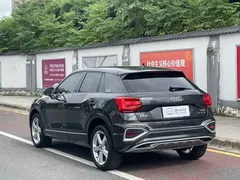2022 Audi Q2L 35 TFSI Entry — фото 4