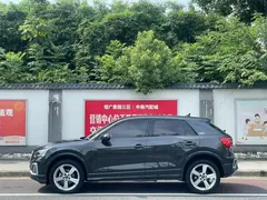 2022 Audi Q2L 35 TFSI Entry — фото 7